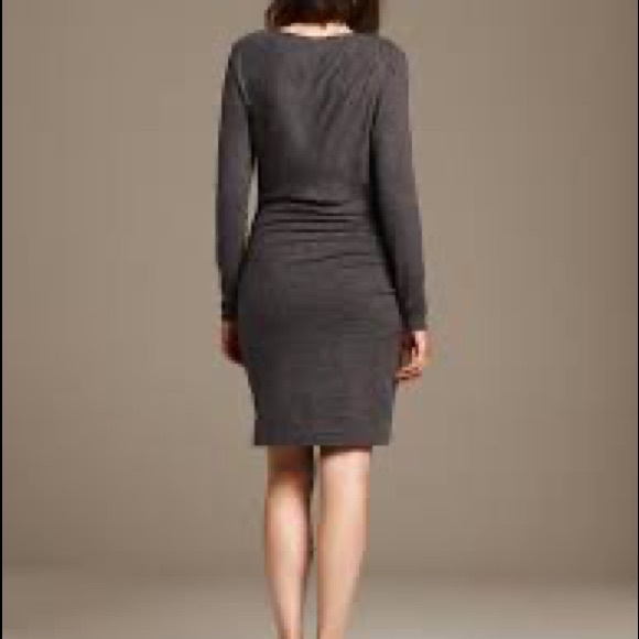 Banana Republic Ruching side Dress - Picture 4 of 4